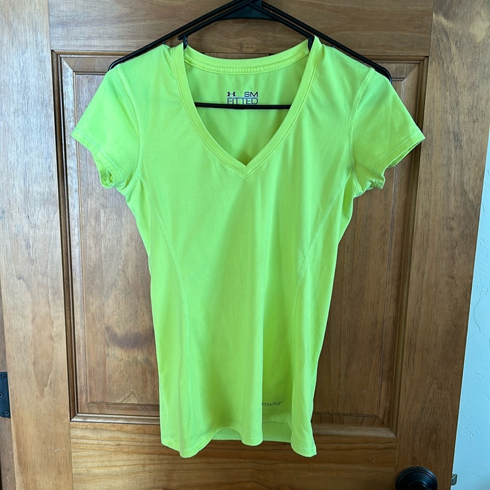 Under Armour Short Sleeve Shirt